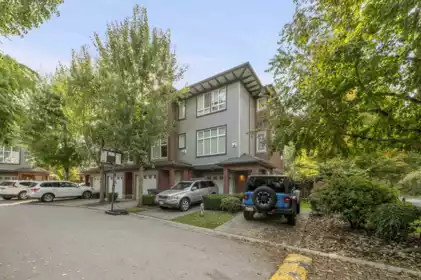 102 18777 68a Avenue, Surrey, BC, Surrey — Townhouse for sale