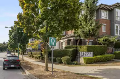 102 18777 68a Avenue, Surrey, BC, Surrey — Townhouse for sale