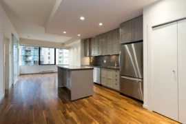 615 1333 W Georgia Street, Vancouver, BC