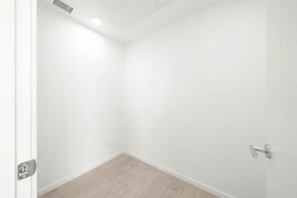 Walk-In Closet Photo of 917 6500 Minoru Boulevard, Richmond, BC