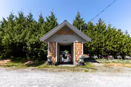 Front Yard Photo of 2 4485 W River Road, Delta, BC