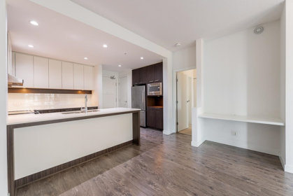 303 545 Foster Avenue, Coquitlam, BC