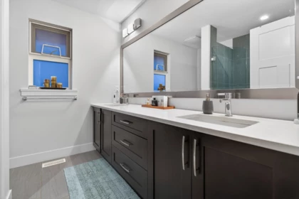 Guest Bathroom Photo of 2112 165a Street, Surrey, BC