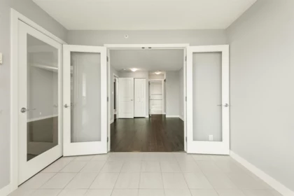 Walk-In Closet Photo of 1203 3660 Vanness Avenue, Vancouver, BC