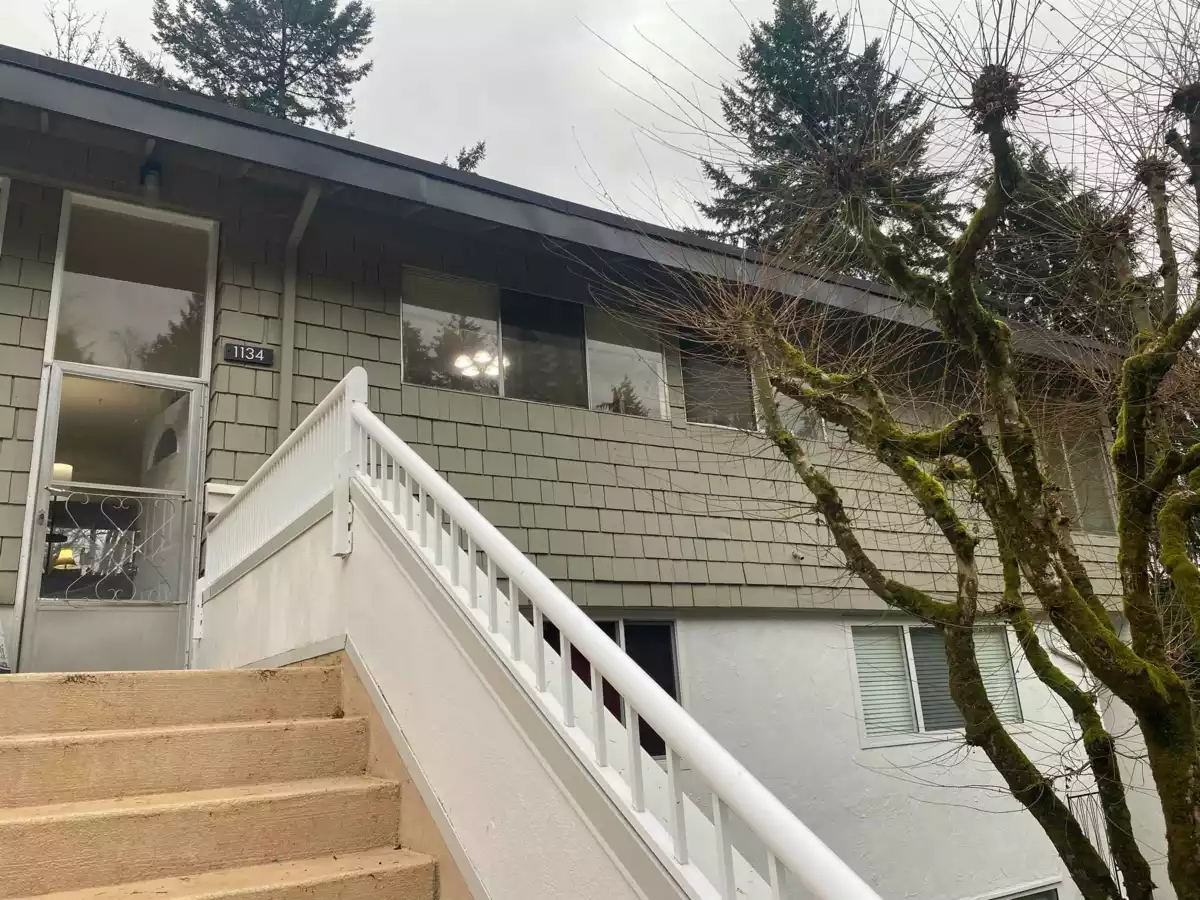 Entry Foyer Photo of 1134 Chateau Place, Port Moody, BC