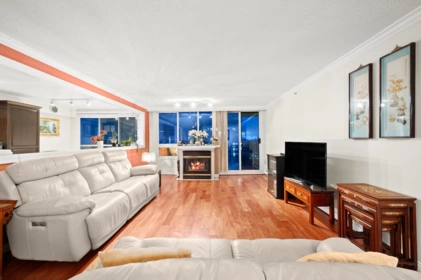 1801 555 Austin Avenue, Coquitlam, BC, Coquitlam West — 2 bed apartment/condo for sale