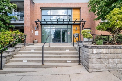 306 13733 107a Avenue, Surrey, BC, Whalley — 1 bed apartment/condo for sale