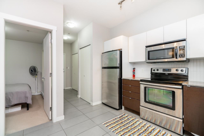 Primary Bathroom Photo of 306 13733 107a Avenue, Surrey, BC