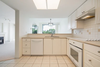 Primary Bedroom Photo of 112 1785 Martin Drive, Surrey, BC