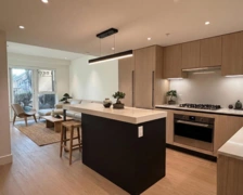 113 2235 E Broadway, Vancouver, BC