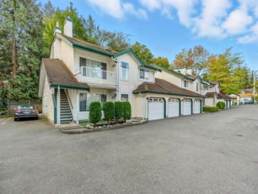 210 10308 155a Street, Surrey, BC, Guildford — 4 bed townhouse for sale