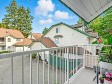 Loft / Bonus Room Photo of 210 10308 155a Street, Surrey, BC