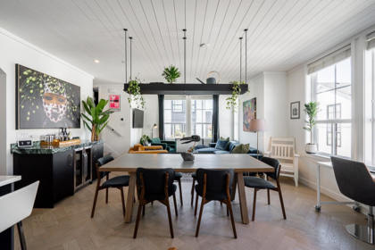 Kitchen Island Photo of 15 16565 24a Avenue, Surrey, BC