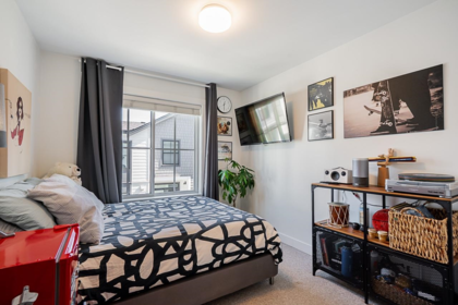 Office / Den Photo of 15 16565 24a Avenue, Surrey, BC