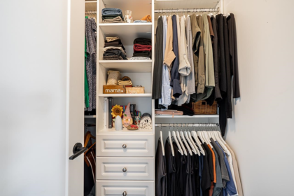 Powder Room Photo of 15 16565 24a Avenue, Surrey, BC