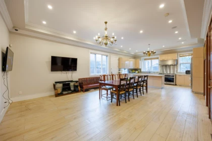8280 Colonial Road, Richmond, BC