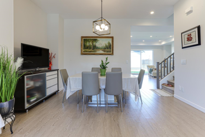 Kitchen Photo of 4705 Hazelnut Way, Tsawwassen, BC