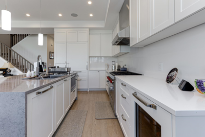 Walk-In Closet Photo of 4705 Hazelnut Way, Tsawwassen, BC