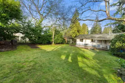 Backyard Photo of 14750 60 Avenue, Surrey, BC