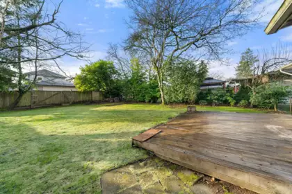 Front Yard Photo of 14750 60 Avenue, Surrey, BC