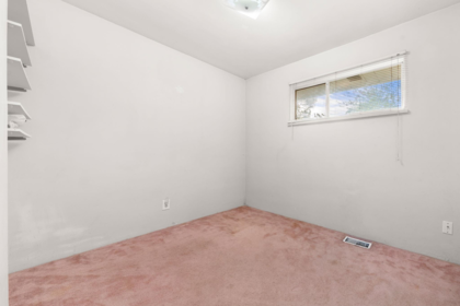 Powder Room Photo of 14750 60 Avenue, Surrey, BC