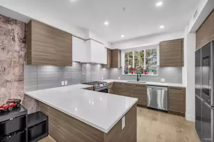 Kitchen Island Photo of 12 8888 Spires Road, Richmond, BC