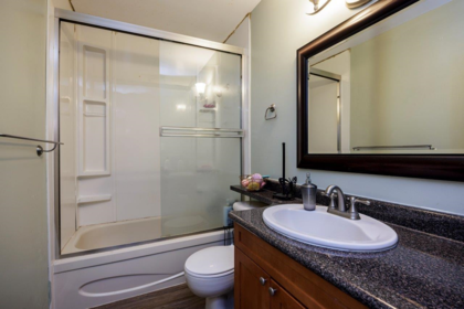 Hallway Photo of 3340 Marquette Crescent, Vancouver, BC
