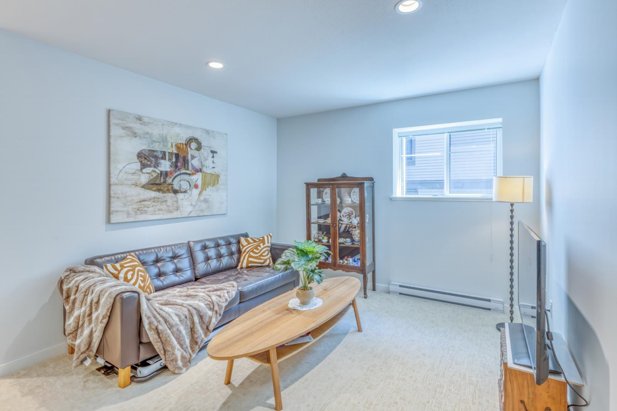 Staircase Photo of 34 3306 Princeton Avenue, Coquitlam, BC