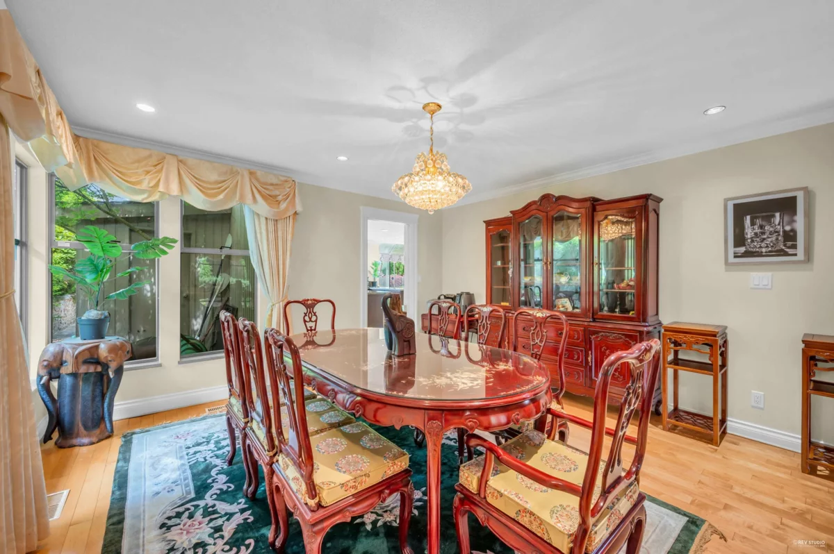 Dining Area Photo of 11681 Summit Crescent, Delta, BC