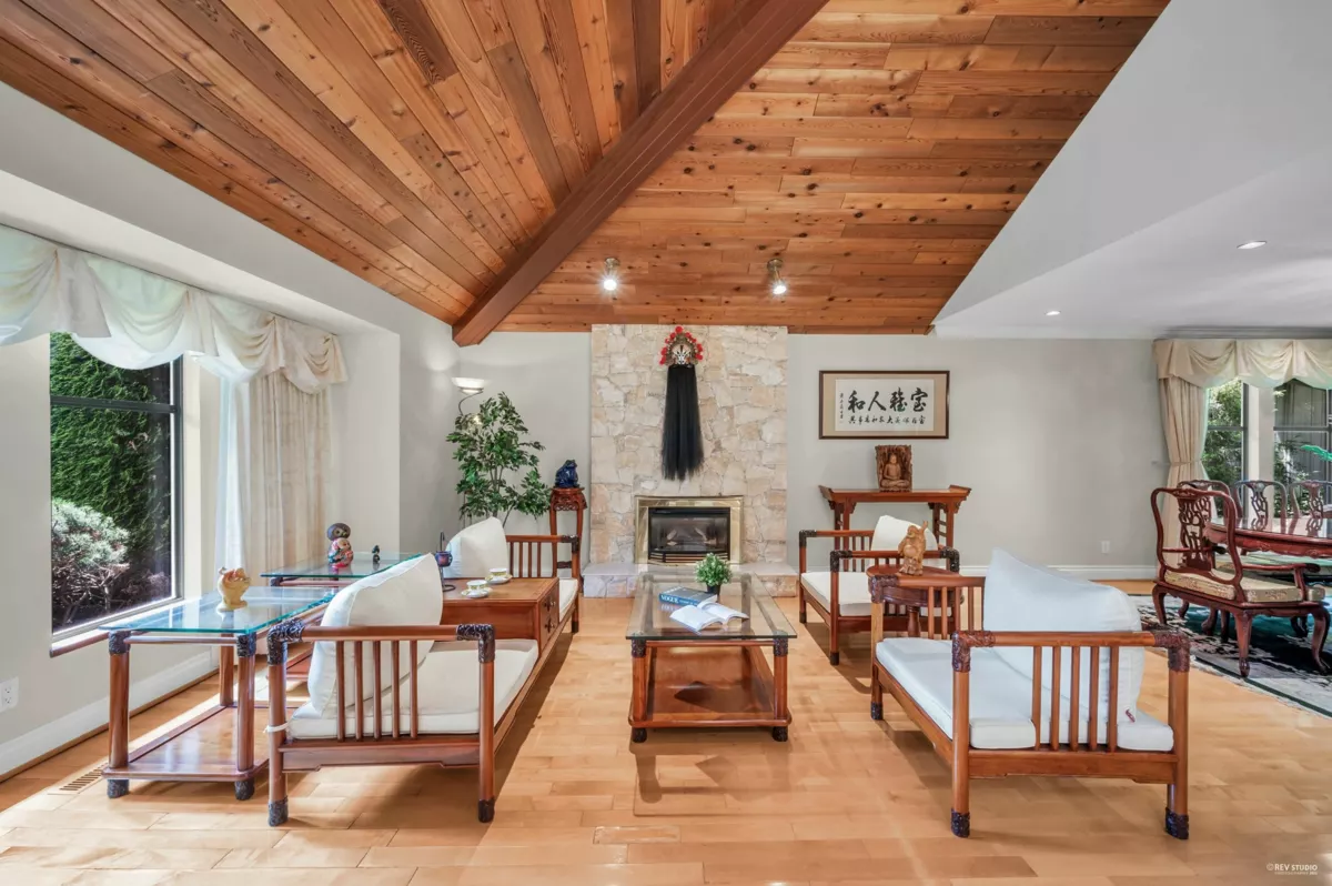 Family Room Photo of 11681 Summit Crescent, Delta, BC