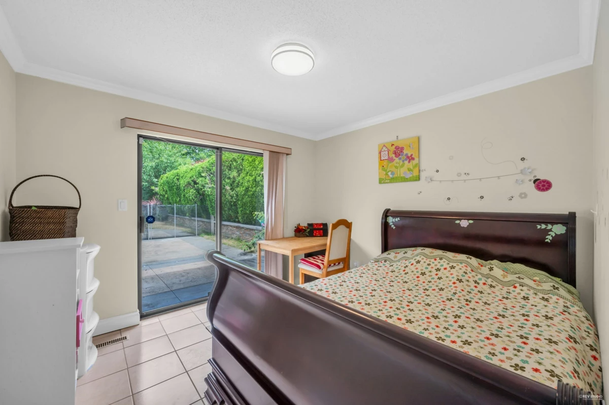 Front Yard Photo of 11681 Summit Crescent, Delta, BC