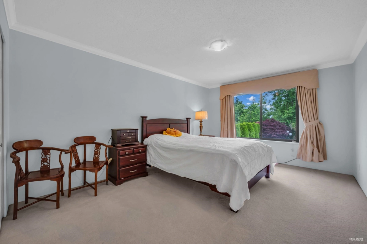 Hallway Photo of 11681 Summit Crescent, Delta, BC