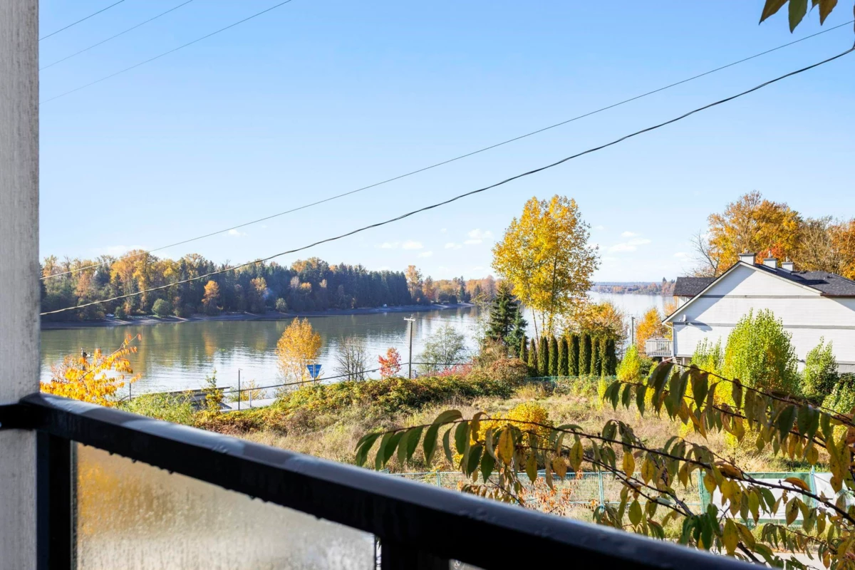 Bedroom 3 Photo of 301 11580 223 Street, Maple Ridge, BC