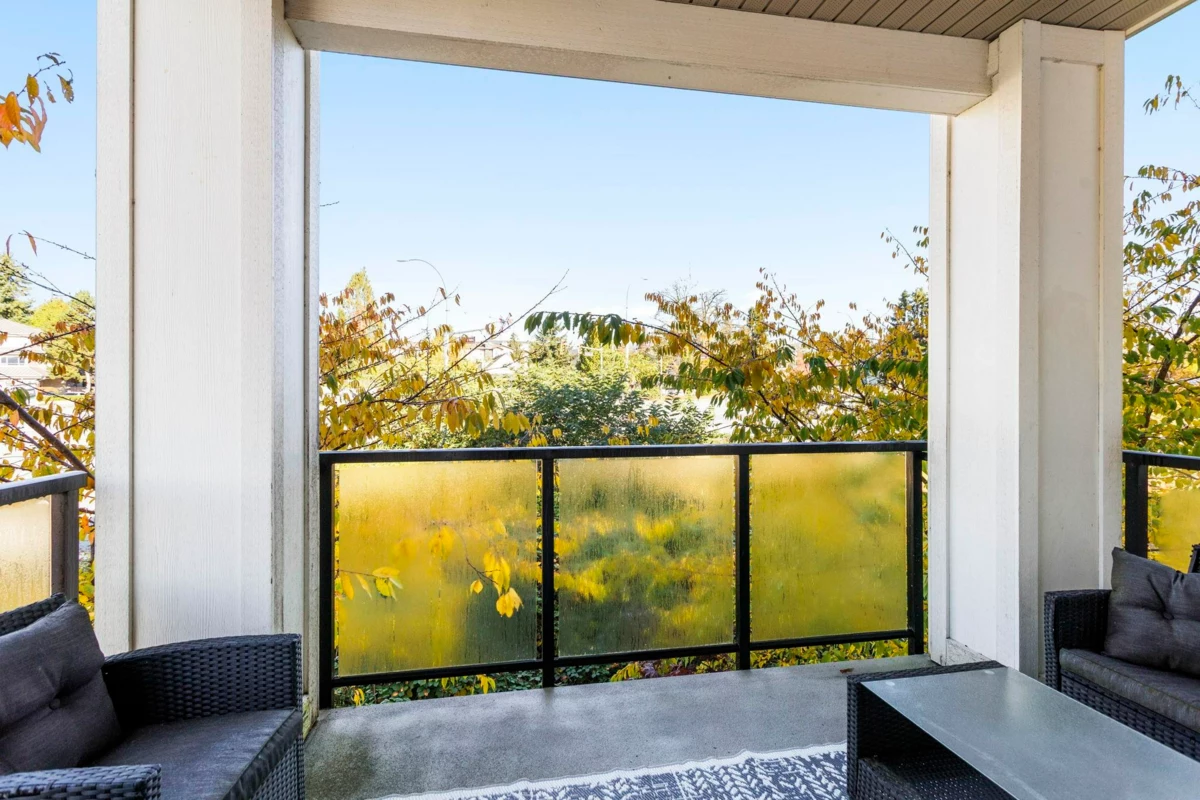 Walk-In Closet Photo of 301 11580 223 Street, Maple Ridge, BC