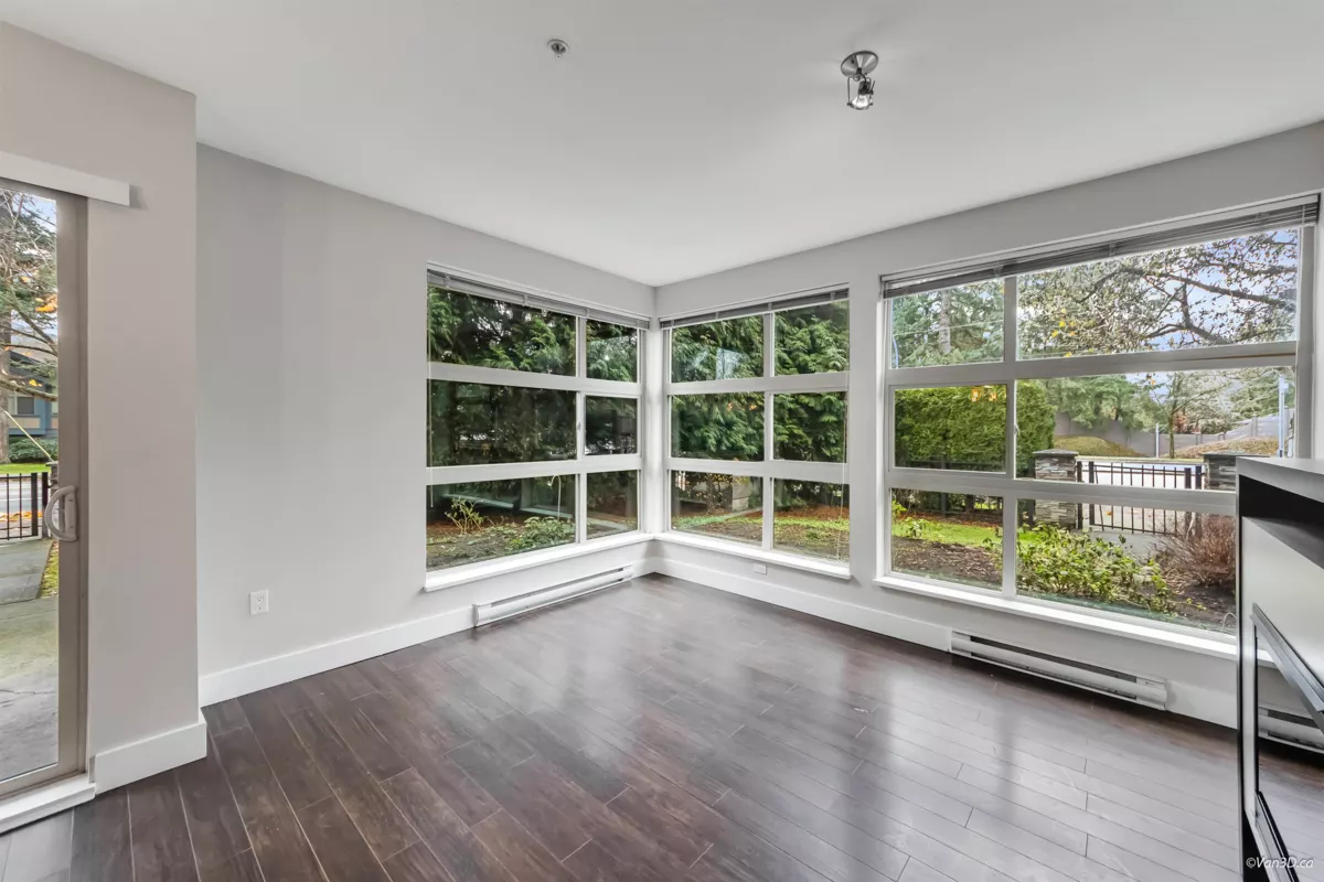 Kitchen Photo of 107 6628 SW 120 Street, Surrey, BC