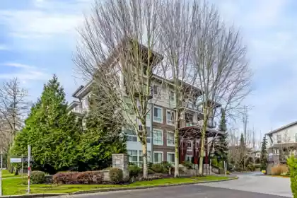 107 6628 SW 120 Street, Surrey, BC