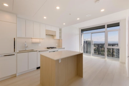 3511 13573 98a Avenue, Surrey, BC, Whalley — 1 bed apartment/condo for sale