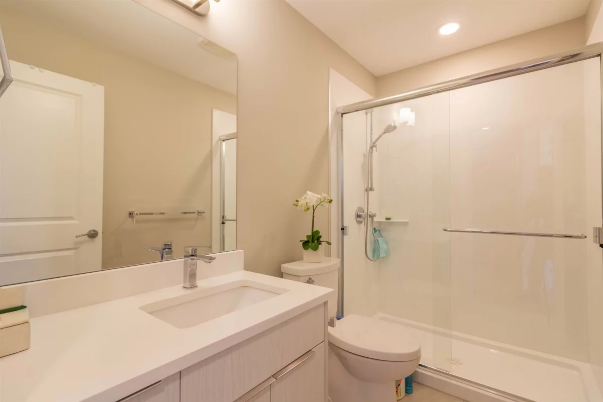 Laundry Room Photo of 13712 232 Street, Maple Ridge, BC