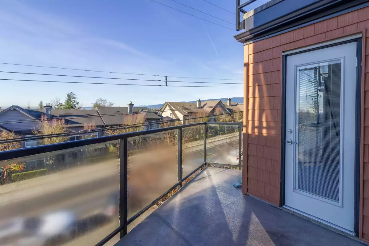 Walk-In Closet Photo of 13712 232 Street, Maple Ridge, BC