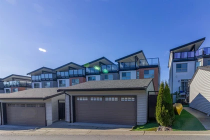 Community Amenities Photo (Clubhouse) of 13712 232 Street, Maple Ridge, BC