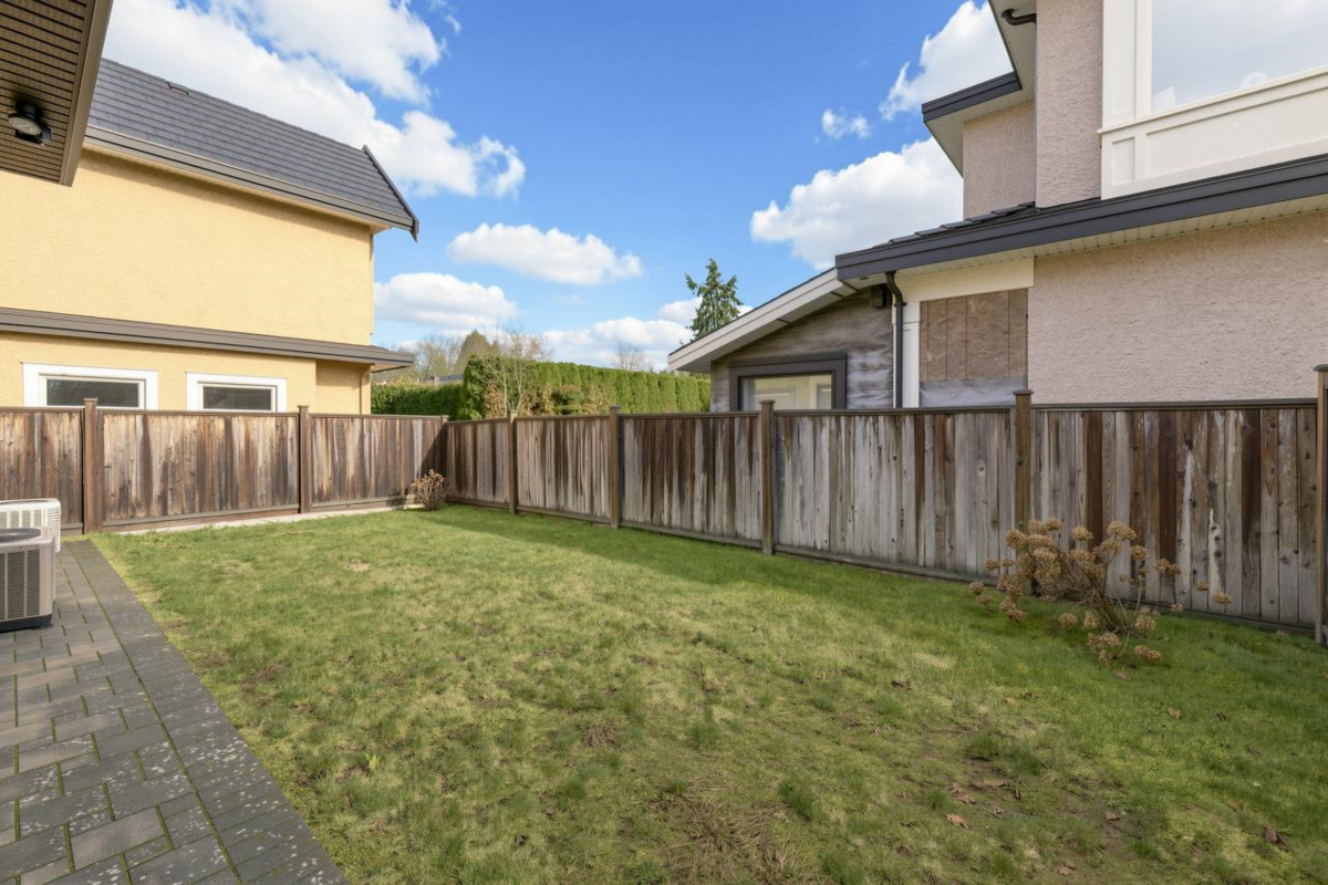 Backyard Photo of 5028 Maple Road, Richmond, BC