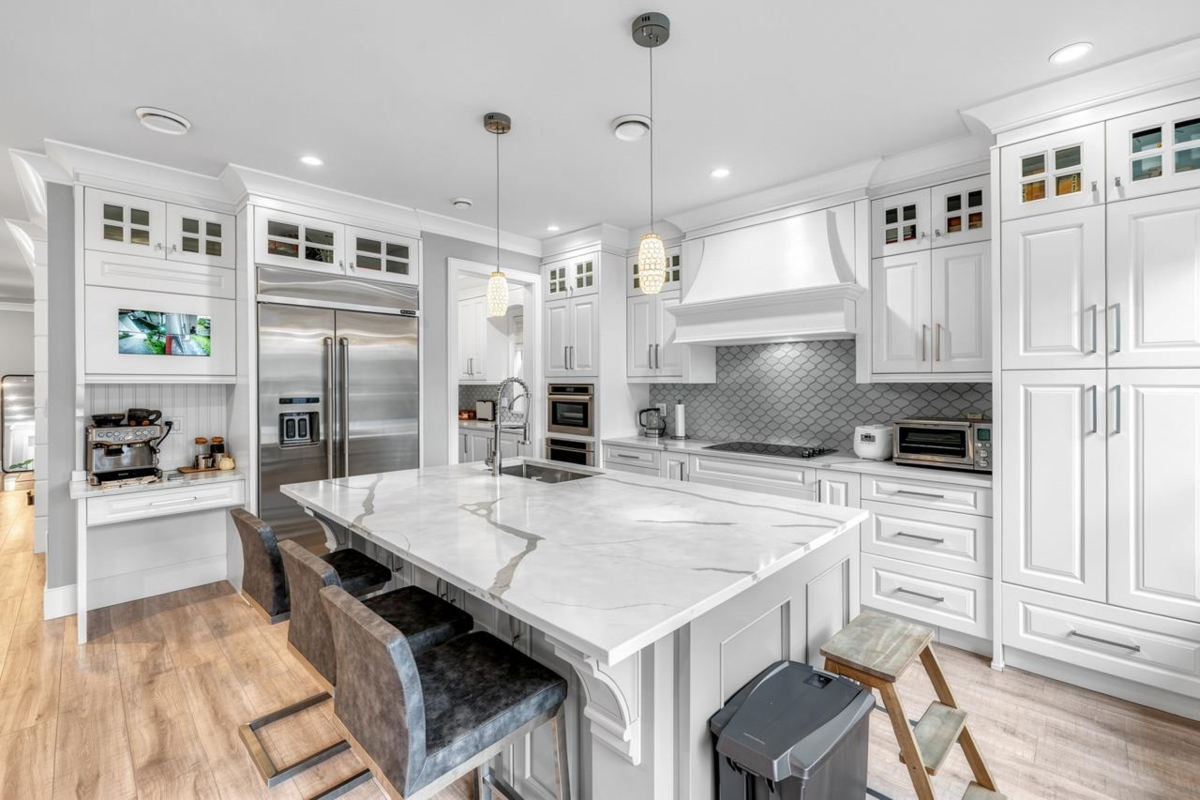 Breakfast Nook Photo of 5028 Maple Road, Richmond, BC