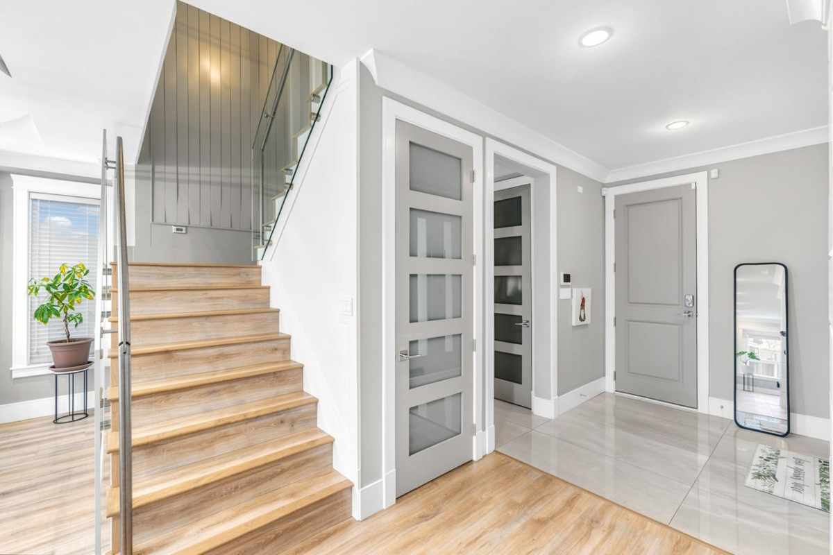 Family Room Photo of 5028 Maple Road, Richmond, BC