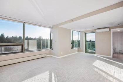 Entry Foyer Photo of 901 1550 W 15th Street, Vancouver, BC