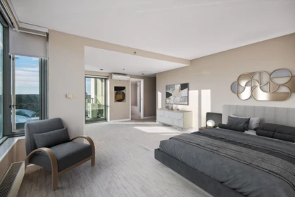 901 1550 W 15th Street, Vancouver, BC