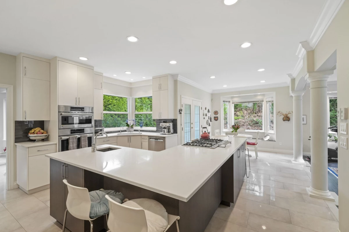 Breakfast Nook Photo of 220 Fern Drive, Anmore, BC