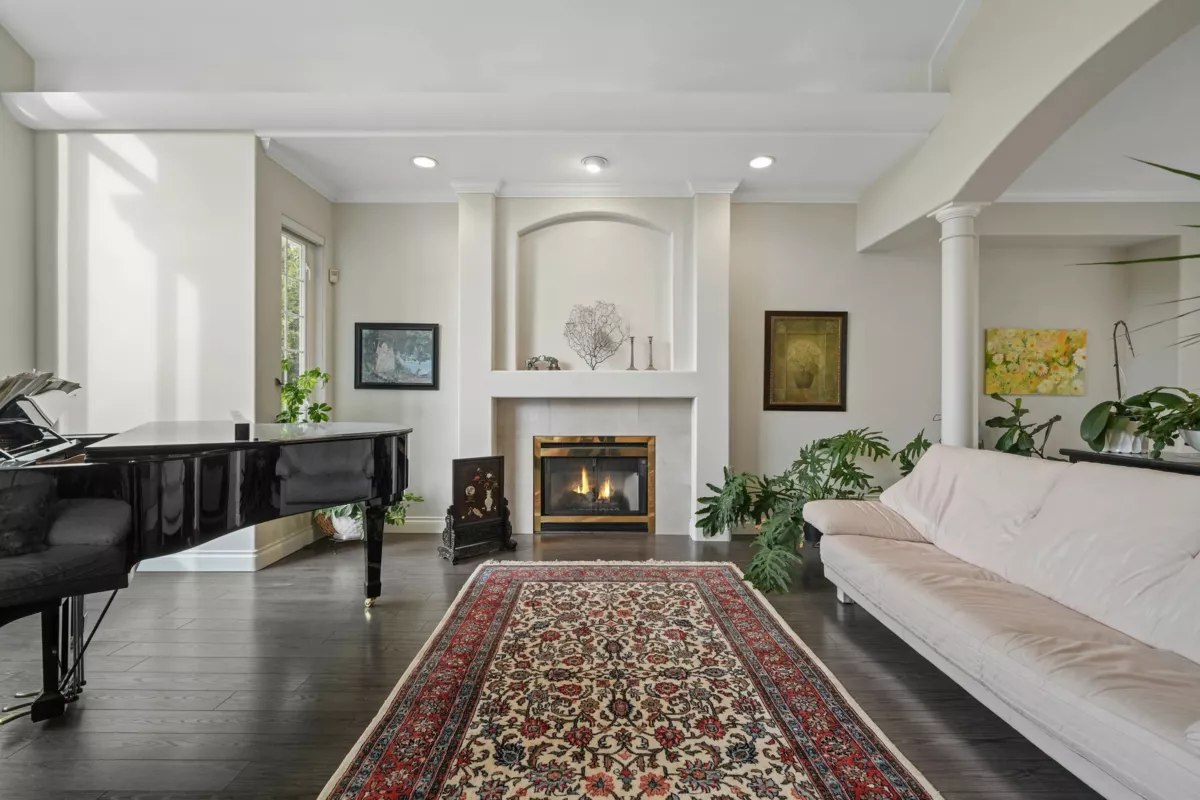 Dining Area Photo of 220 Fern Drive, Anmore, BC