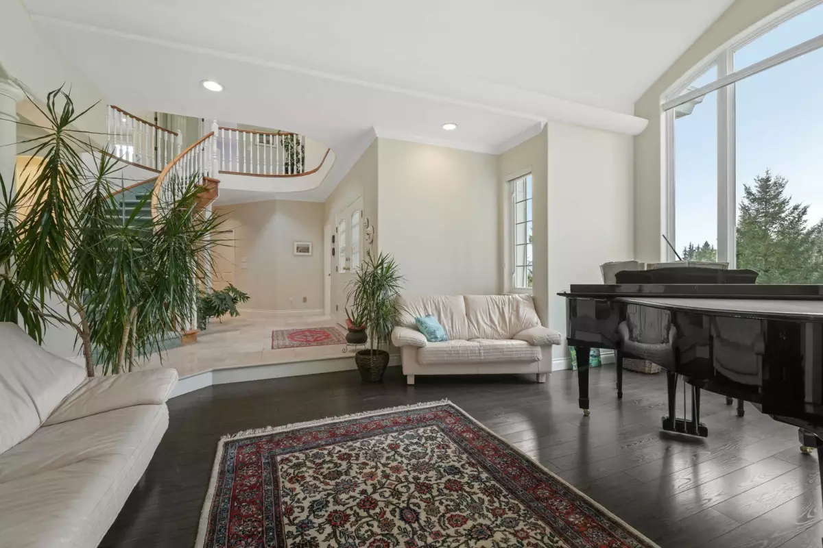 Kitchen Photo of 220 Fern Drive, Anmore, BC