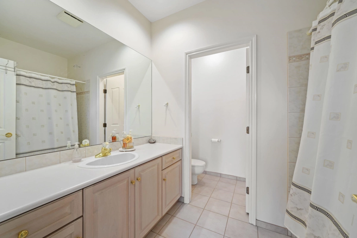 Office / Den Photo of 220 Fern Drive, Anmore, BC