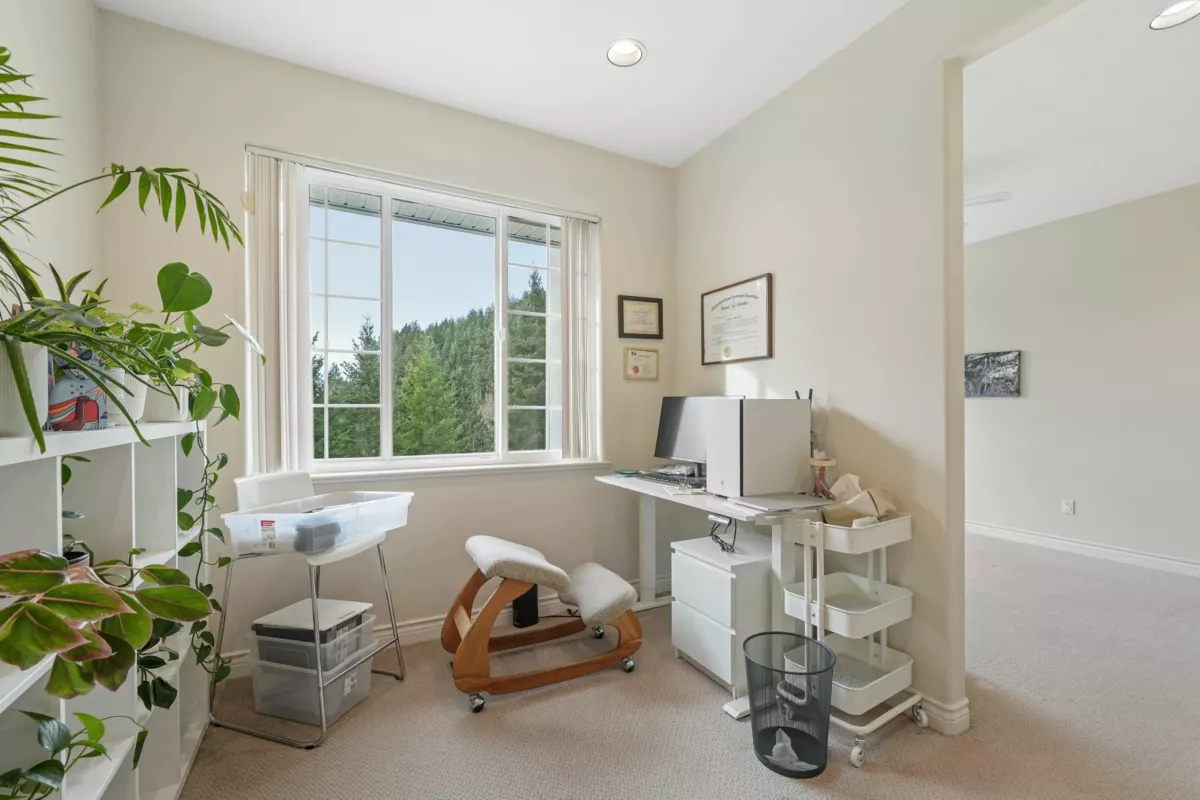 Powder Room Photo of 220 Fern Drive, Anmore, BC